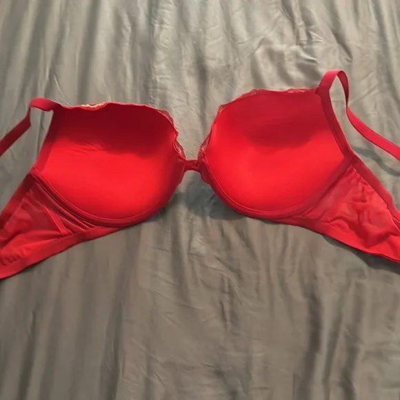 Victorias Secret Bra - Picture 3 of 6